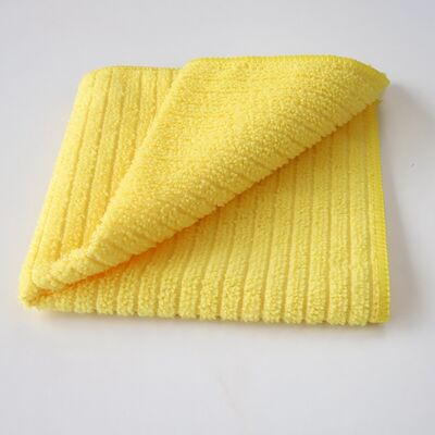 Buon prezzo Tissu di microfibra morbido di colore 300GSM per la pulizia della cucina in linea