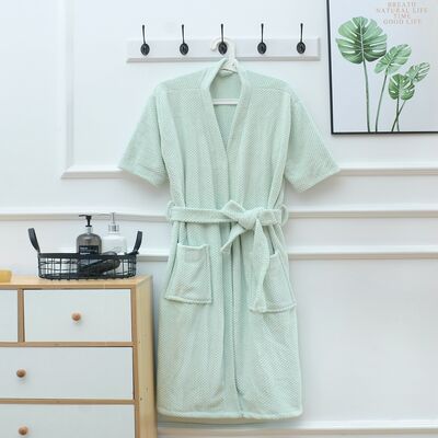 Good price Short Sleeve 300gsm 120cm Spa Robes Lightweight Breathable Solid Pattern online