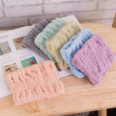 Guter Preis 17x18cm 58g/Pc Dehnbare Mikrofiber-Spa-Kopfband Ultra-Soft Super Absorbent Online